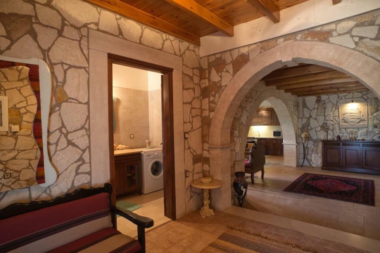 Petrinolis Retreat Apartment Sitia  Luaran gambar