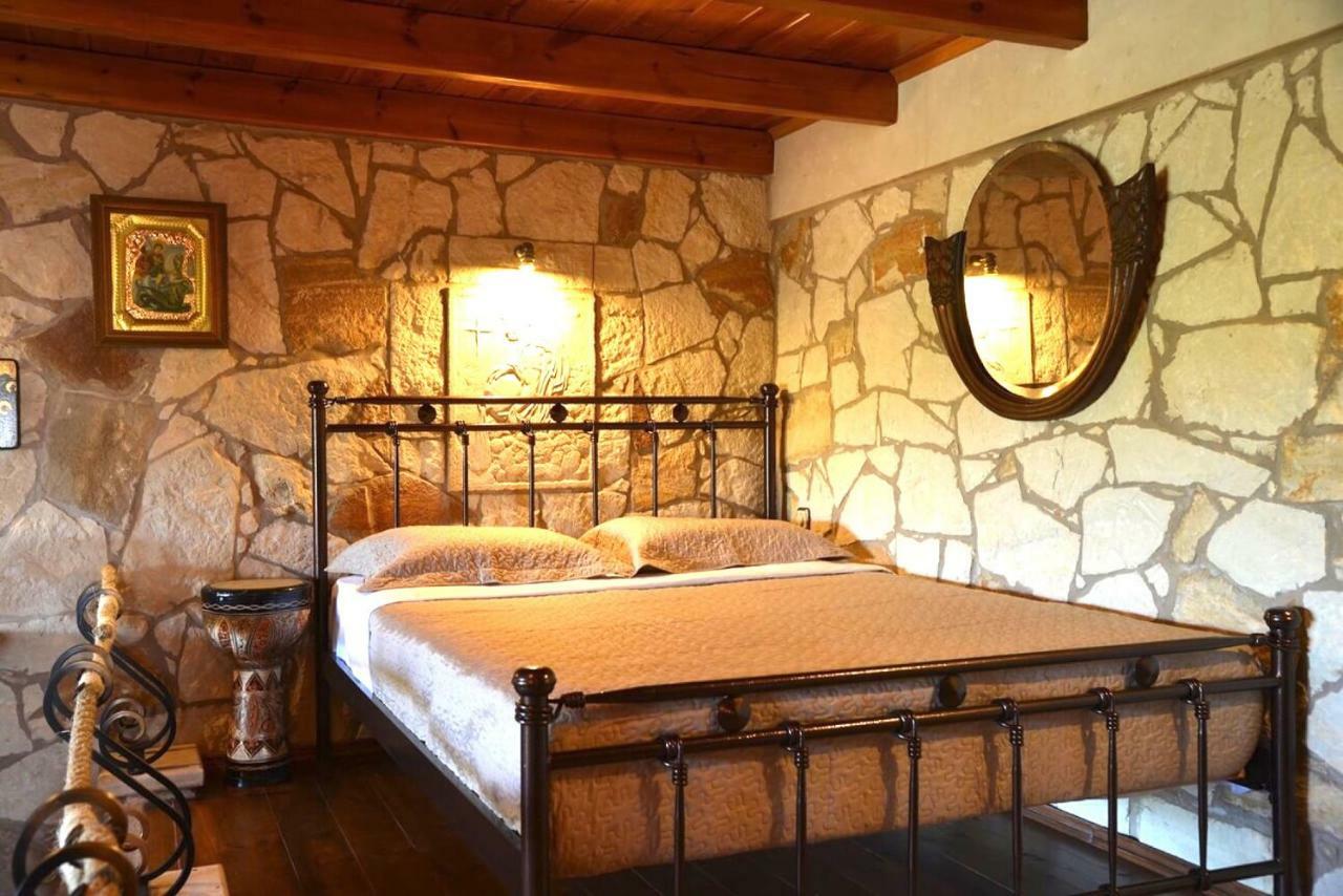 Petrinolis Retreat Apartment Sitia  Luaran gambar
